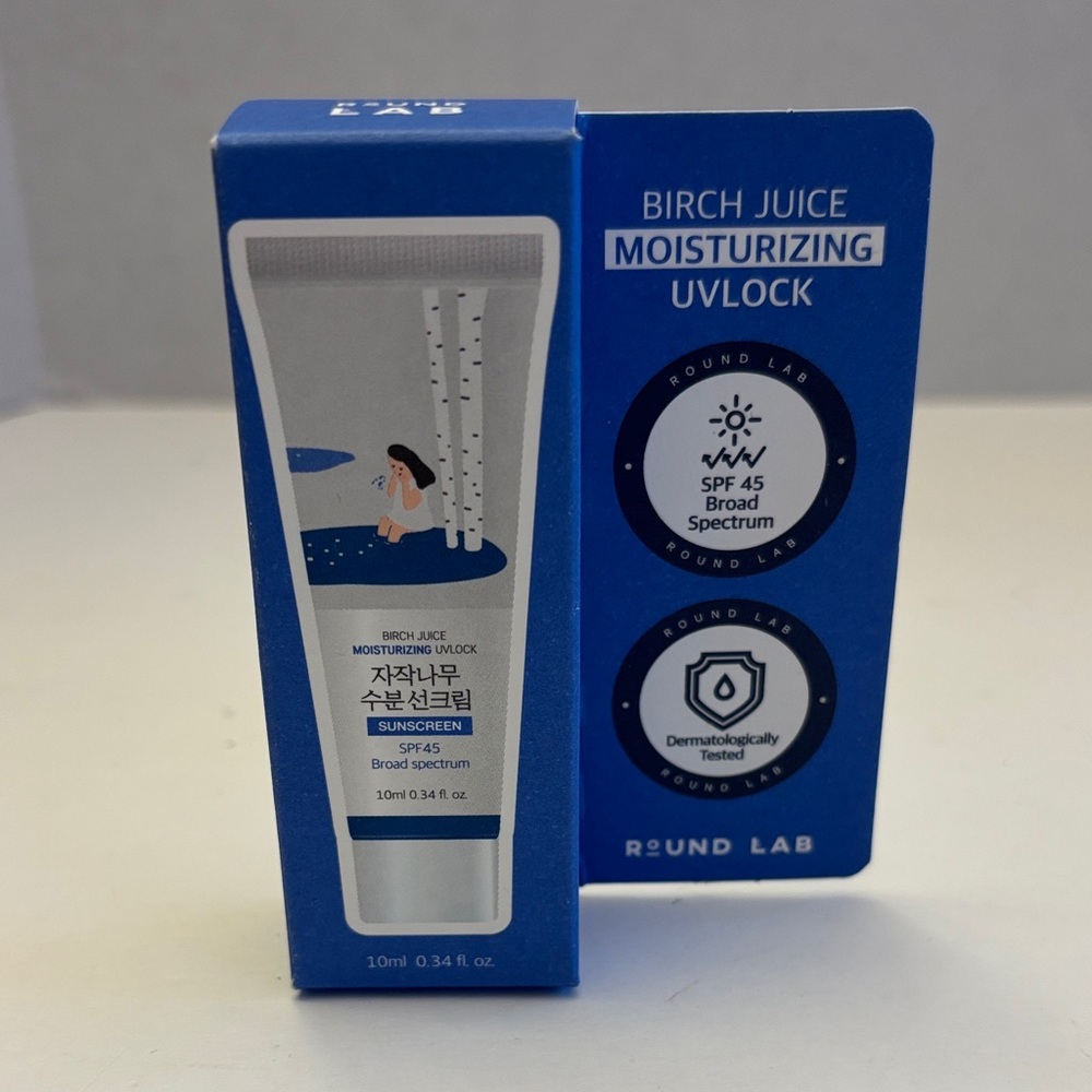 💕5/25💕Round Lab Birch Juice Moisturizing UV Lock Sunscreen
